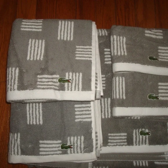 COPY LACOSTE TOWEL SET (1 Bath Towel, Hand Towels Wash Towels)